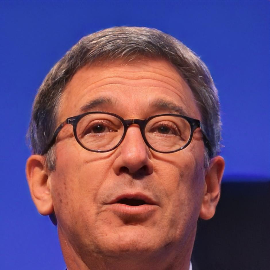 Ritratto di Davide Montanari